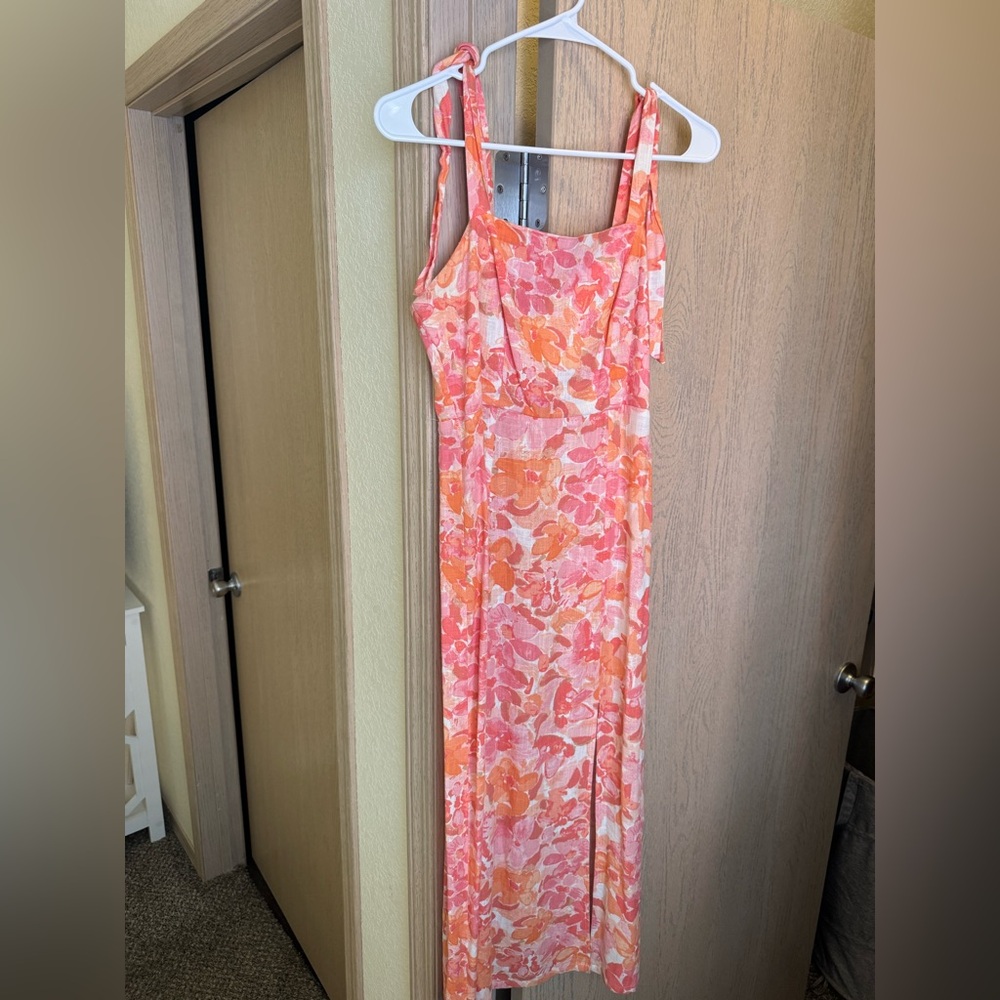 Gianni Bini floral midi dress